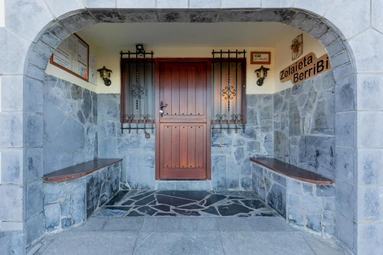 Casa Rural Zelaieta Berribi Guest House Itziar 0*,